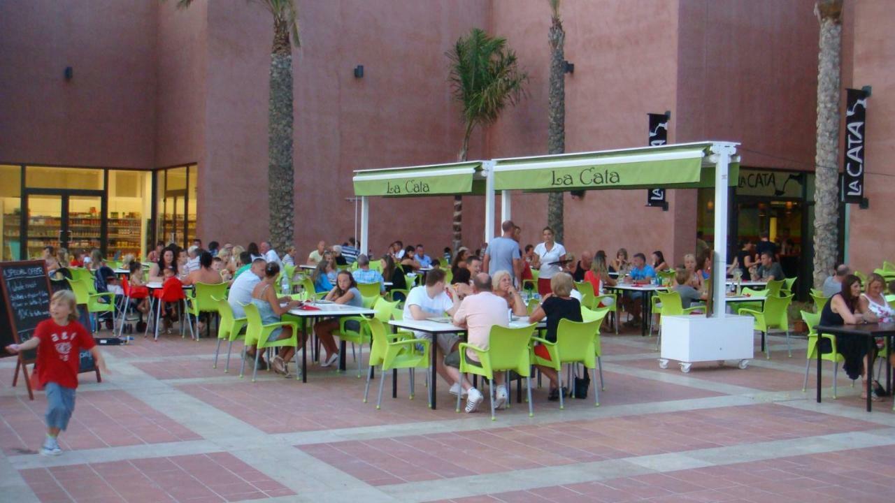 2 Bed Apartment On Condado De Alhama With Roof Solarium N5 Las Flotas de Butrón Zewnętrze zdjęcie